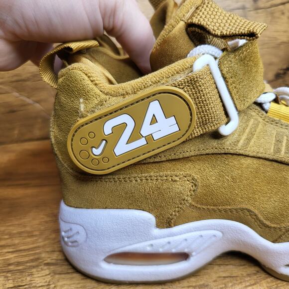 Nike Air Griffey Max 1 Wheat suede high top sneaker size 4 Youth. - Picture 9 of 13